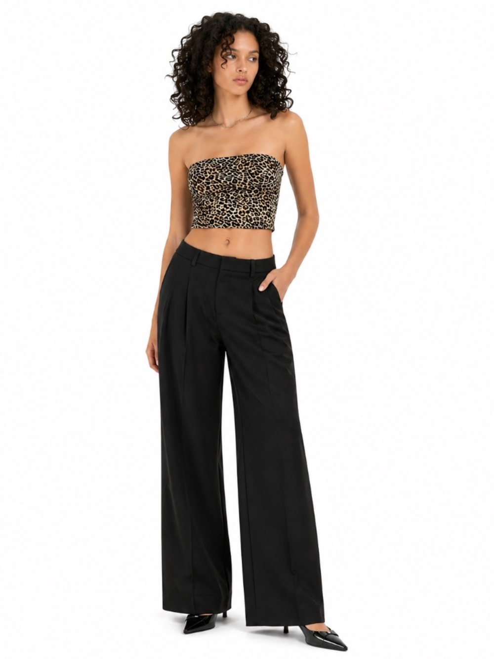 4/$20➡️  Leopard Print Cropped Tube Top – Size XS Like New